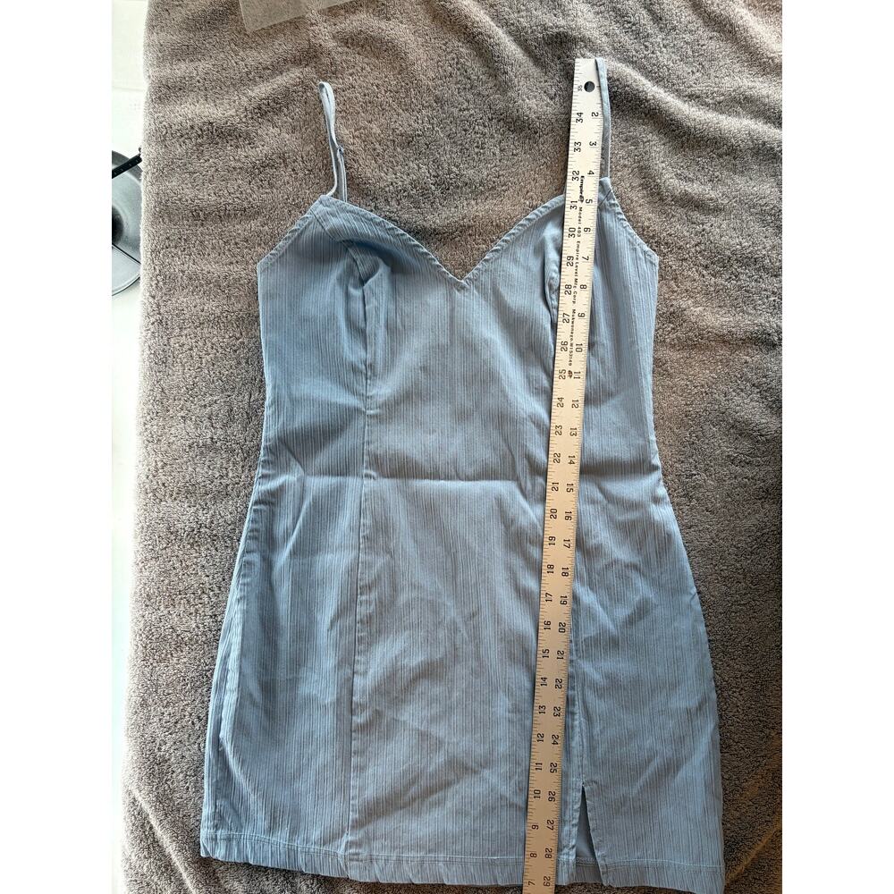 Urban Outfitters Size Medium Icy Blue Mini Dress Adjustable Straps Night Out - Picture 8 of 9